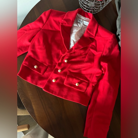 Zara red blazer with pearls buttons (size XS) - Picture 2 of 3